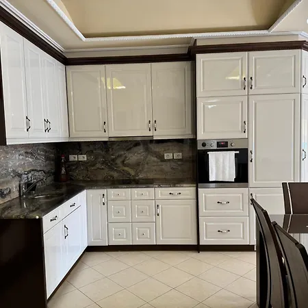 Amri Sea View شقة ساراندا